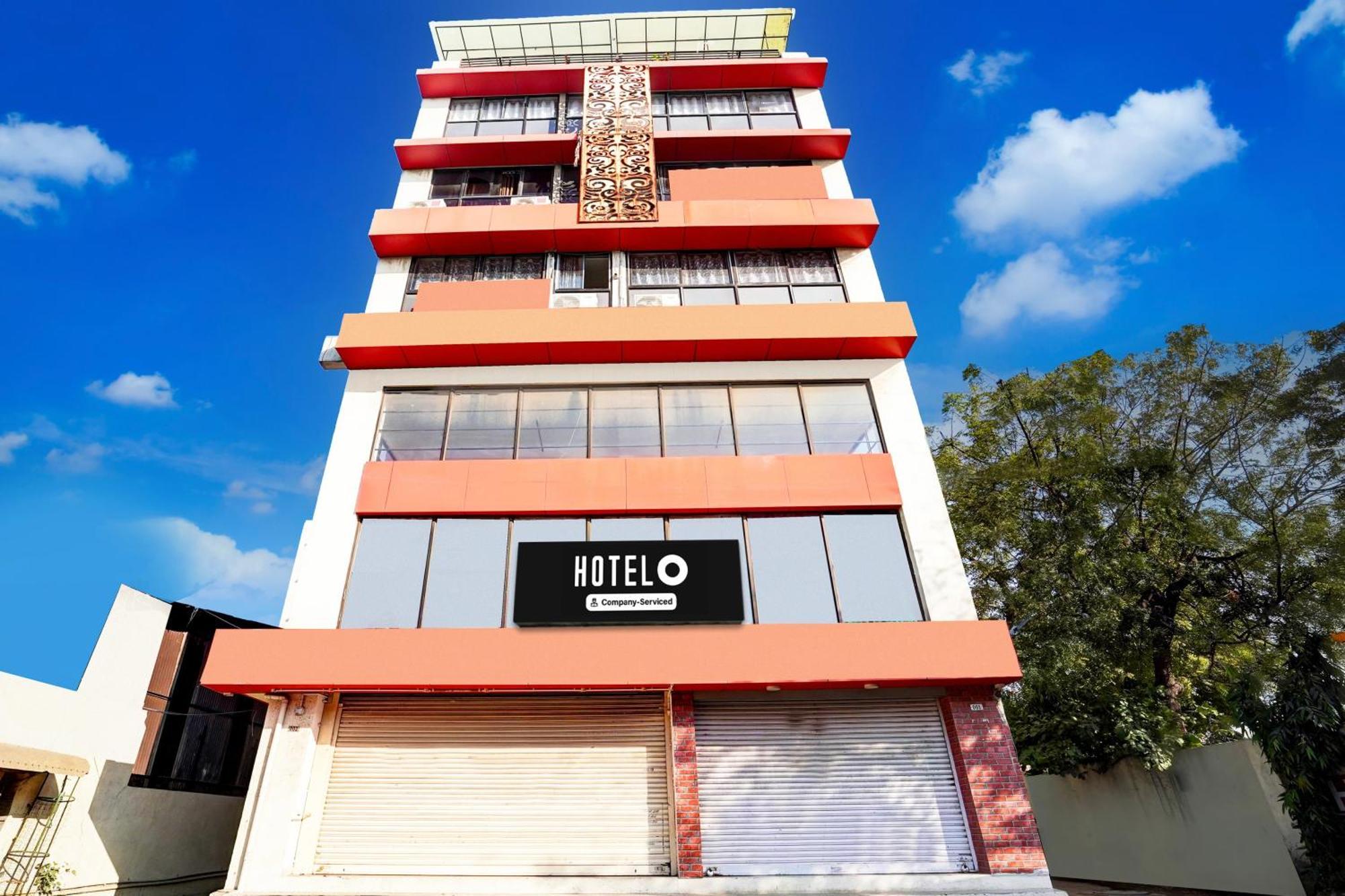 Super Hotel O Geeta Mandir Formerly Hotel Green Park Ahmedabad Eksteriør billede